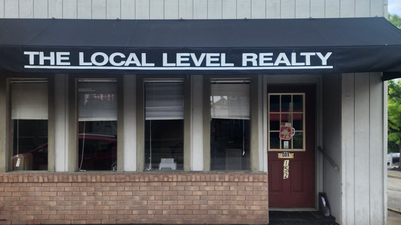 The Local Level Realty office at 152 Columbia Avenue, Vandergrift, PA